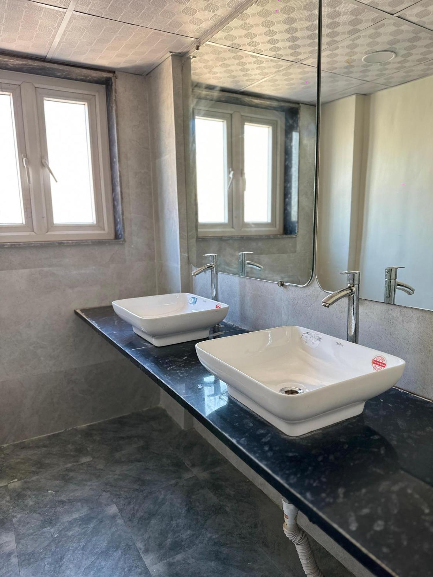 Sky Villa With Private Pool Noida Extérieur photo