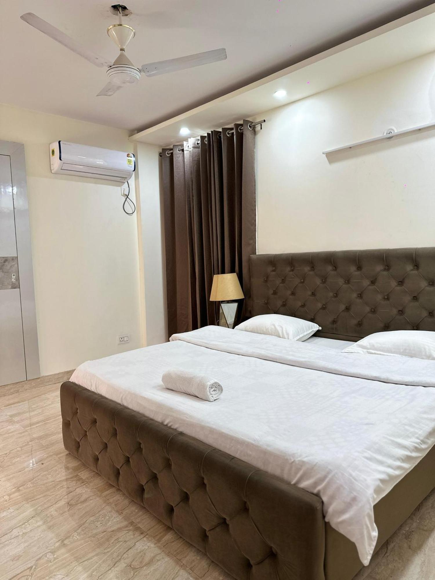 Sky Villa With Private Pool Noida Extérieur photo